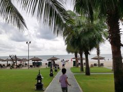 -三亚湾海居铂尔曼度假酒店