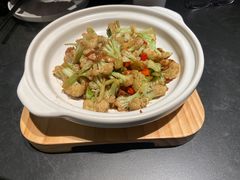 -鸽子侯·家宴·平价海鲜(市图书馆店)