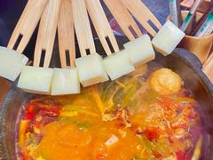 -黔有有贵州酸汤夺夺粉火锅(五味十字店)