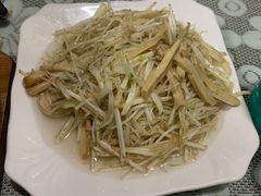 -天乐农家鱼头王(天目湖店)