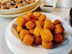 八味豆腐-肥仔文澳门猪骨煲(南京西路店)