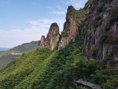-南尖岩
