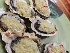 炭烧蒜蓉生蚝-贞姨美食·老字号海鲜大排档
