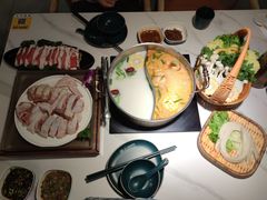 正宗海南糟粕醋-椰子湾·海南火锅·糟粕醋·椰子鸡(正大广场店)