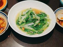 -川流不息·地道川菜·小龙虾(松东路店)