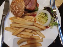 -行者书屋大堂吧 ·下午茶(南京圣和府邸酒店)