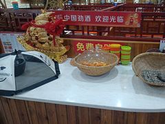 -袁小二大东北铁锅炖(吉祥村总部)