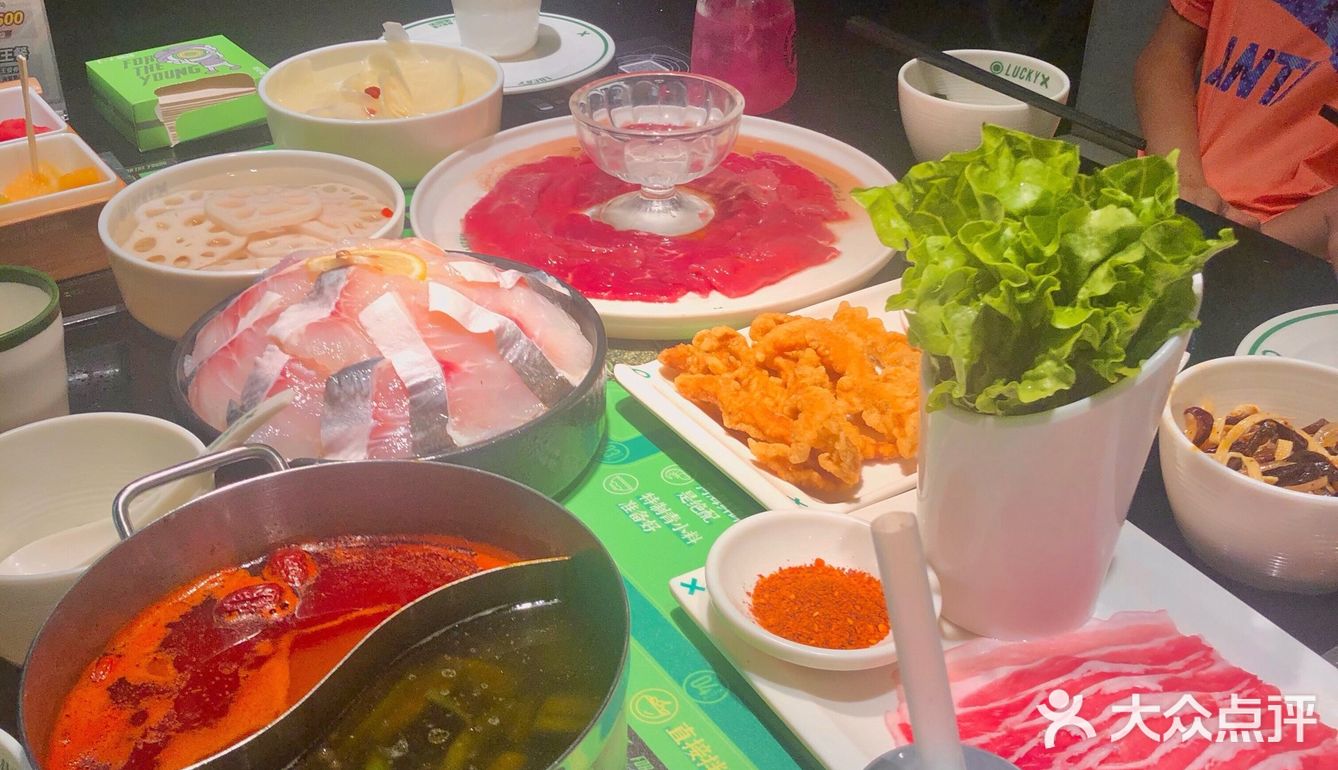 青一色鲜椒火锅|夏天的一抹绿色