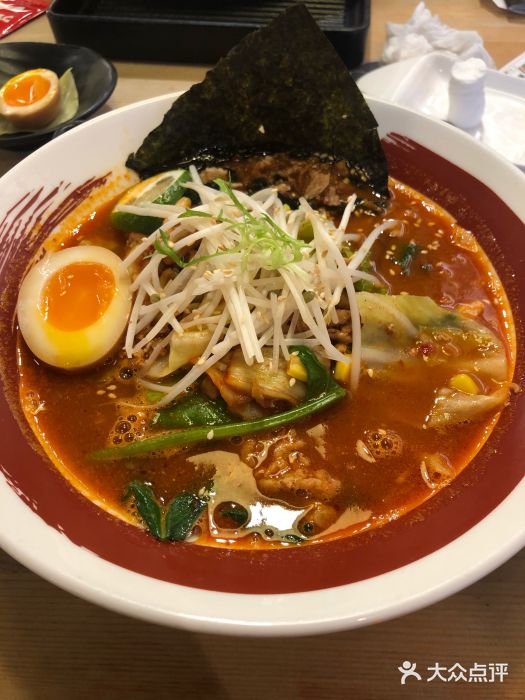 雷门拉面(龙湖成都金楠天街店)辣白菜五花拉面图片