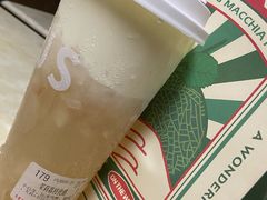 茉香荔枝优酪-Sevenbus一家奶茶店(侨荣城店)
