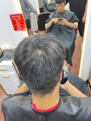 -乾健·烫染·接发SALON
