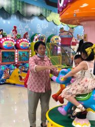 -莫莉幻想儿童乐园(武汉保利广场店)