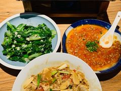 -树厨贵州菜(大十字店)