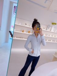 -SALON DE VANHADA