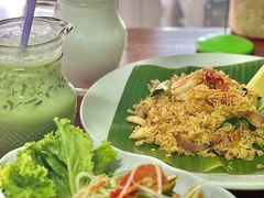 -Kat's Kitchen