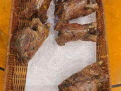 -老谷家黄泥烧鸽子·烧烤