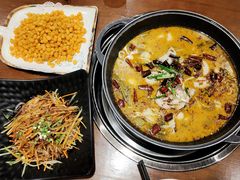 -盛宏鑫·四川鲜鱼馆(一元路店)