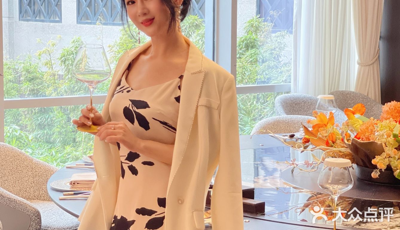 坐落于CBD的粤菜，感受更多可能性💫 
