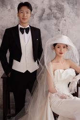 -乐派诗婚纱摄影