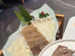 -左庭右院鲜牛肉火锅(环球港店)