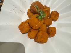 -桂满陇·手作小笼包&江南叫花鸡(中山公园店)