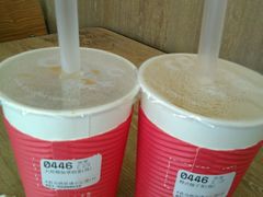 -85度C(生甜甜圈研究工坊·上海平凉店)