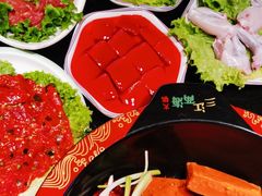 -三江两海老火锅(北京首店)