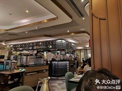 -港丽餐厅(高德置地店)