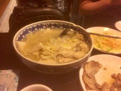 猪肉酸菜炖粉条-我去·春饼文化主题餐厅(国定路总店)