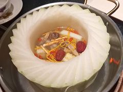 -得意咚瓜·顺德鱼生·冬瓜火锅(深圳首店)