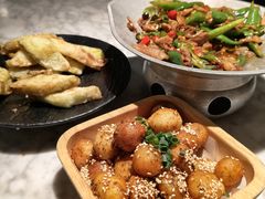 -雀蓝川菜(奥体广场店)