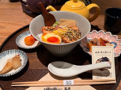 -啢啢茶寮(芳华横街店)