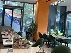 -西语·炭烧牛排(卓越中寰店)