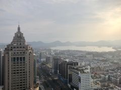 -Hi City·城市之巅