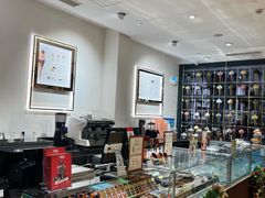 -VENCHI 闻绮(上海佛罗伦萨小镇店)