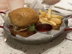 迷你菠萝油-BossBabe亲子餐厅(金光华广场店)