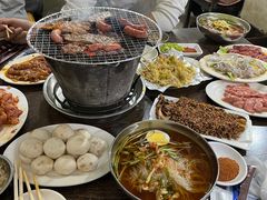-韩风烤牛肉冷面店