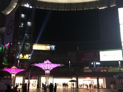 -日月光中心广场