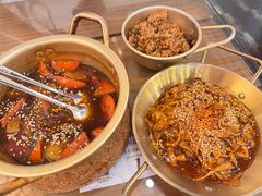 -乐兔串工坊·炖肠(万达店)