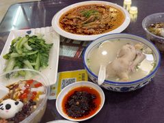 -丁太婆老妈蹄花(人民公园非遗总店)