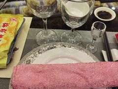 -梅龙镇酒家(南京西路总店)