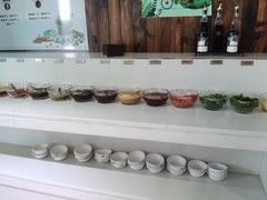 自助调料区-七欣天香辣蟹火锅(苏州相城VIP总店)