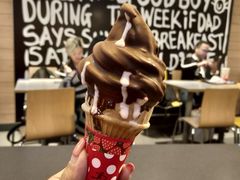 草莓新地筒-麦当劳(水坑尾街店)