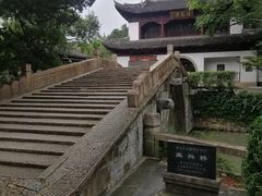 -汇龙潭