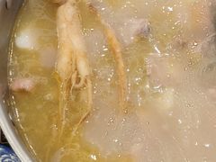 -朴小妹人参鸡汤火锅(长白山万达店)