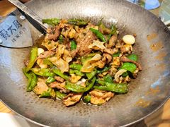 -费大厨辣椒炒肉(万家丽一店)