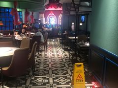 大堂-哥老官重庆美蛙鱼头(宝山龙湖店)