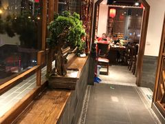 -亿诣蝎府炸酱面羊蝎子火锅(酷车小镇店)