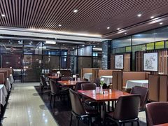 -郑庄脂渣海鲜楼(九水路店)