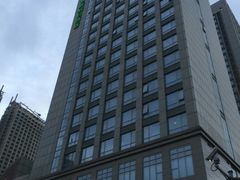 -天津和平智选假日酒店